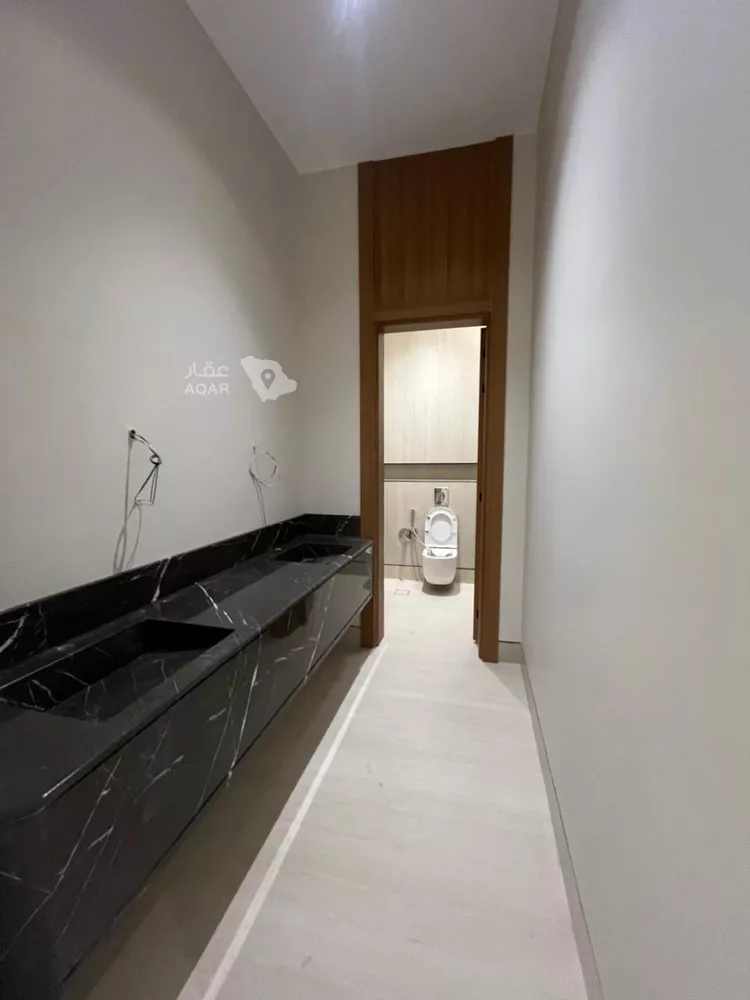 Villa for Sale in Riyadh Al Mahdiyah 6