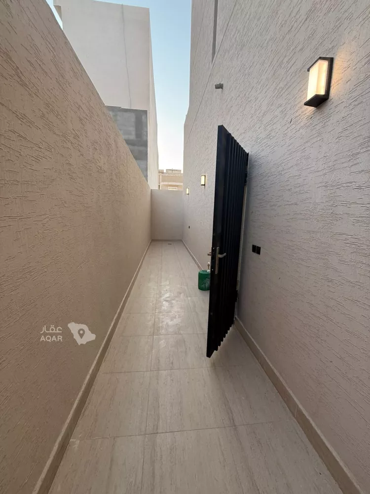 فيلا للبيع في شارع السيل الكبير, حي المهدية, مدينة الرياض, منطقة الرياض 21