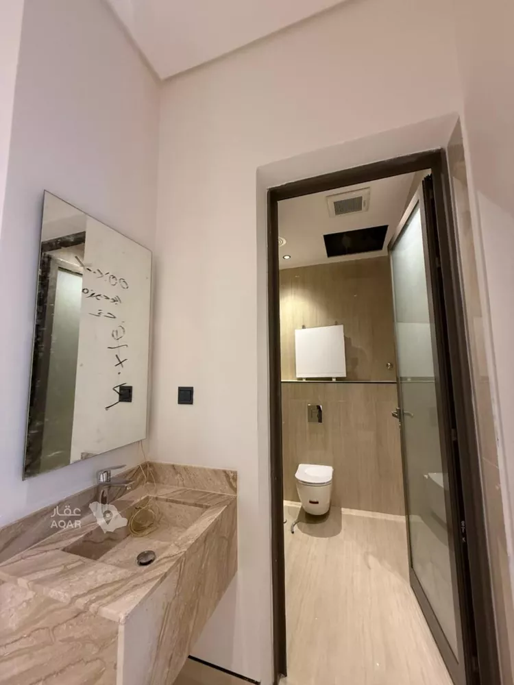 Villa for Sale in Riyadh Al Mahdiyah صورة 3