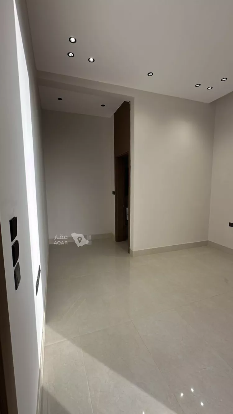 Villa for Sale in Riyadh Al Mahdiyah 12