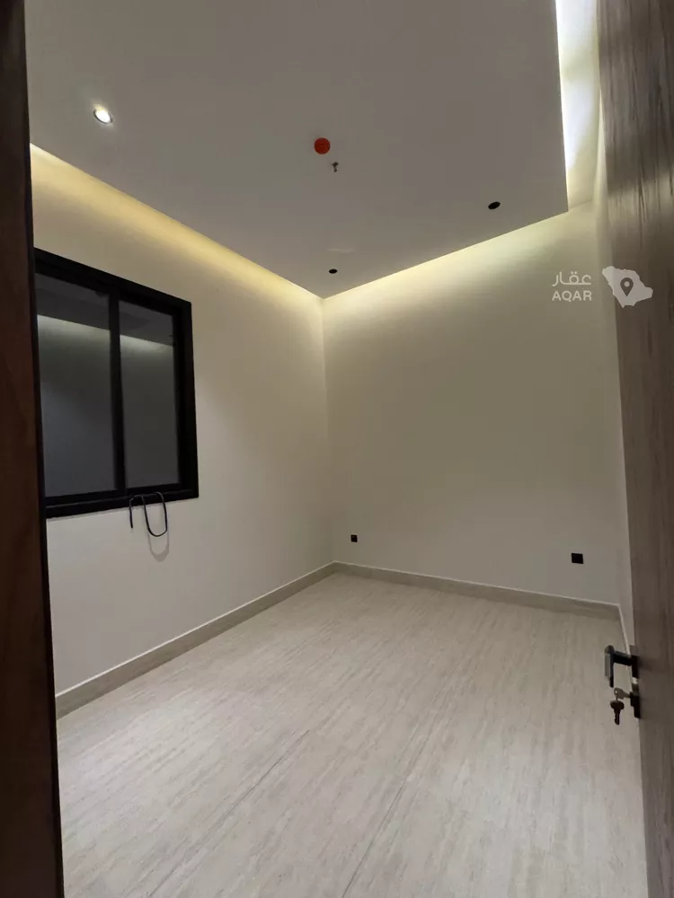 شقة للبيع في شارع عبدالحق الهاشمي, حي المهدية, مدينة الرياض, منطقة الرياض 18