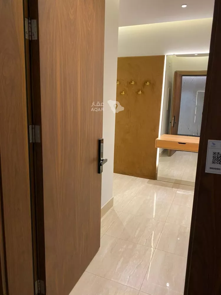 شقة للإيجار في شارع خليفة العتيبي, حي القيروان, مدينة الرياض, منطقة الرياض 18
