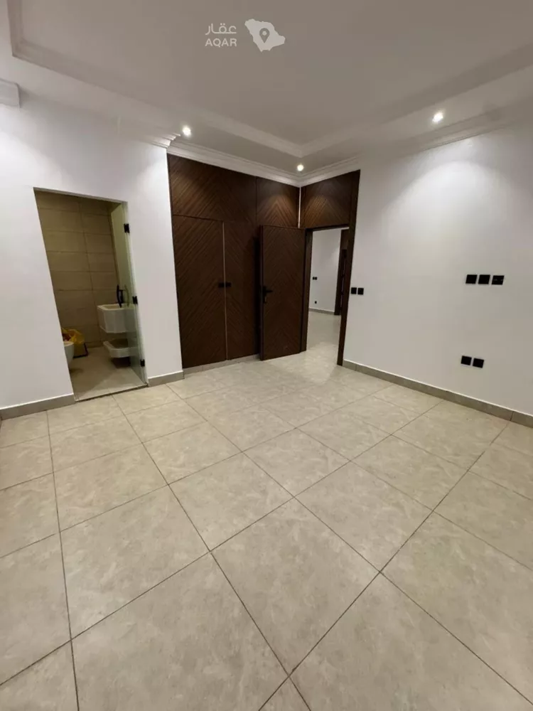 Floor for Rent in Riyadh King Abdul Aziz