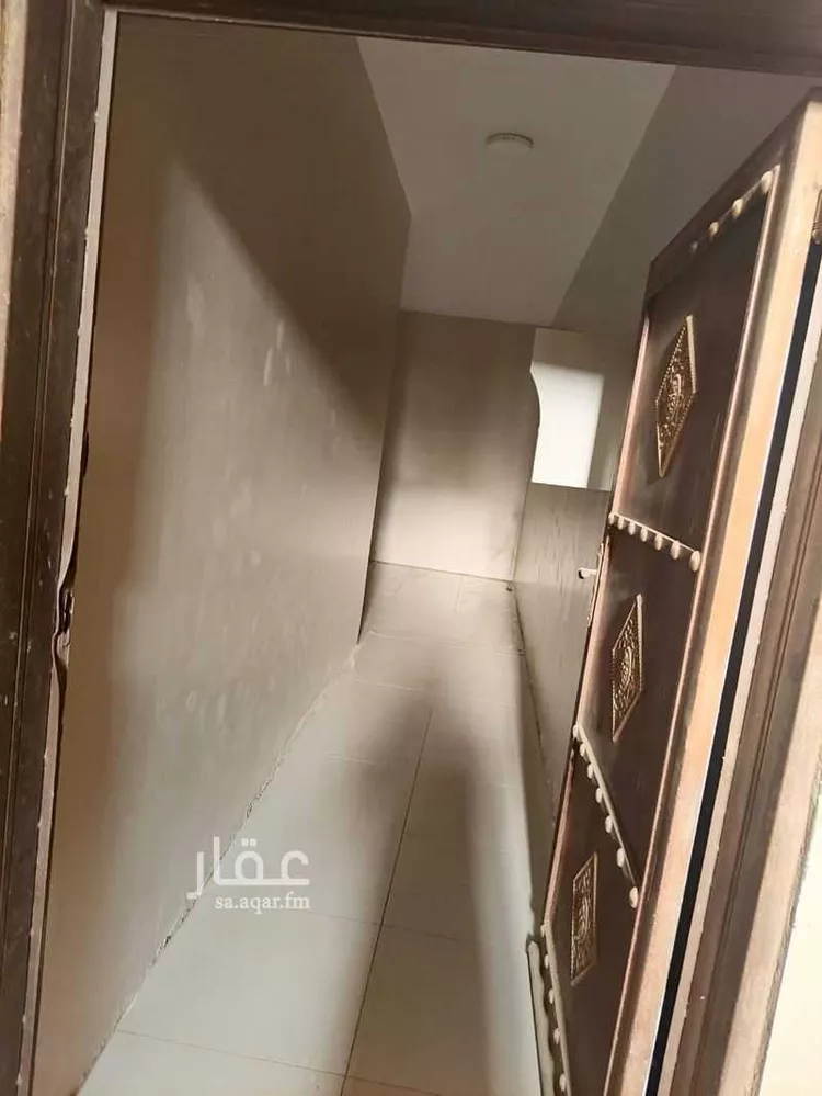 Building for Rent in Abu `Arish Al Aseelh صورة 2