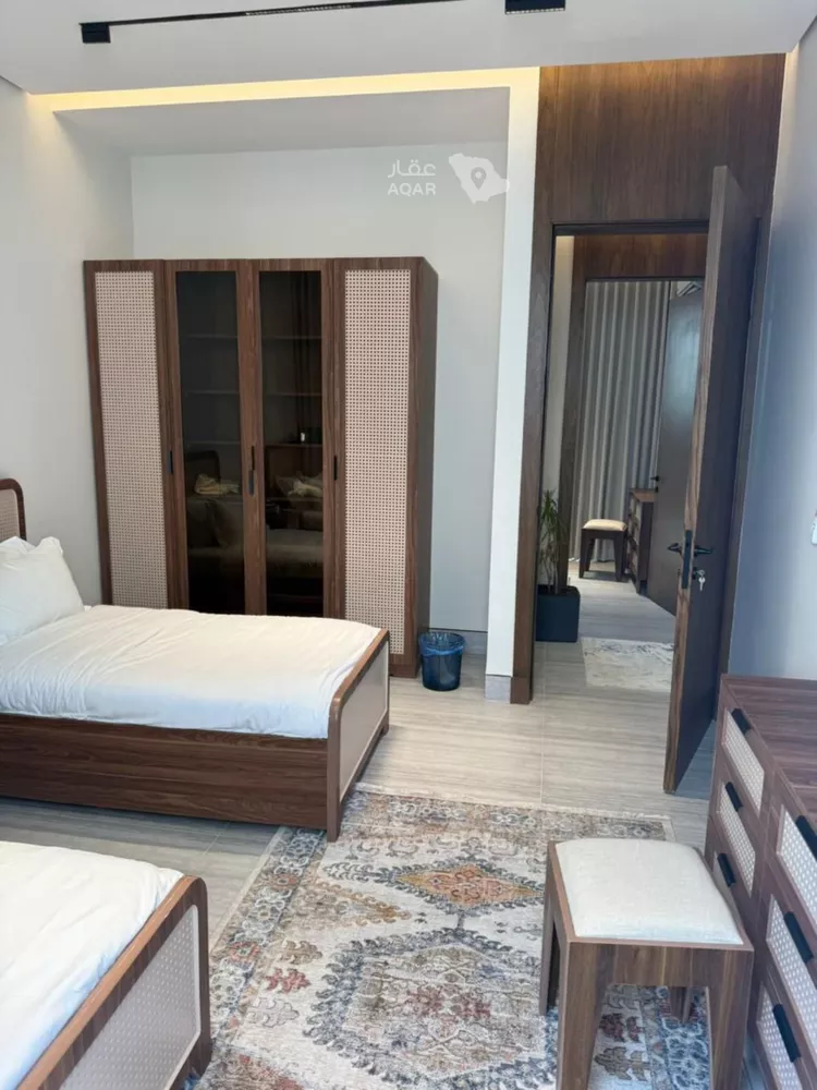 Floor for Sale in Riyadh Al Arid 14