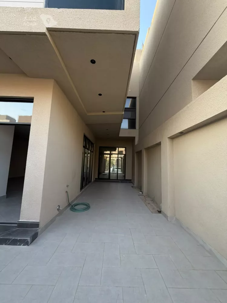 Villa for Sale in Riyadh An Narjis 8
