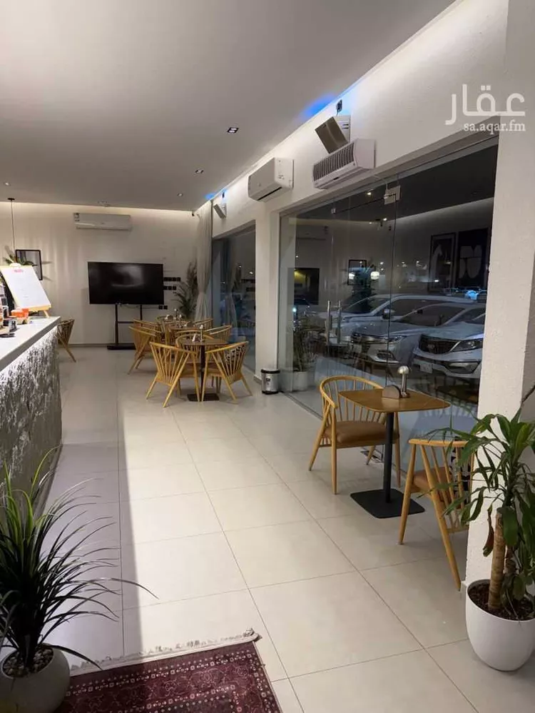 Shop for Rent in Riyadh Al Uraija Al Gharbiyah صورة 5