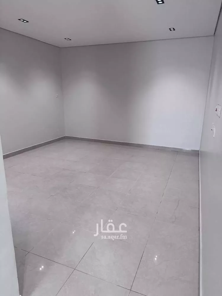 شقة للإيجار في شارع رقم 46 ، حي العزيزية ، الرياض ، منطقة الرياض صورة 3