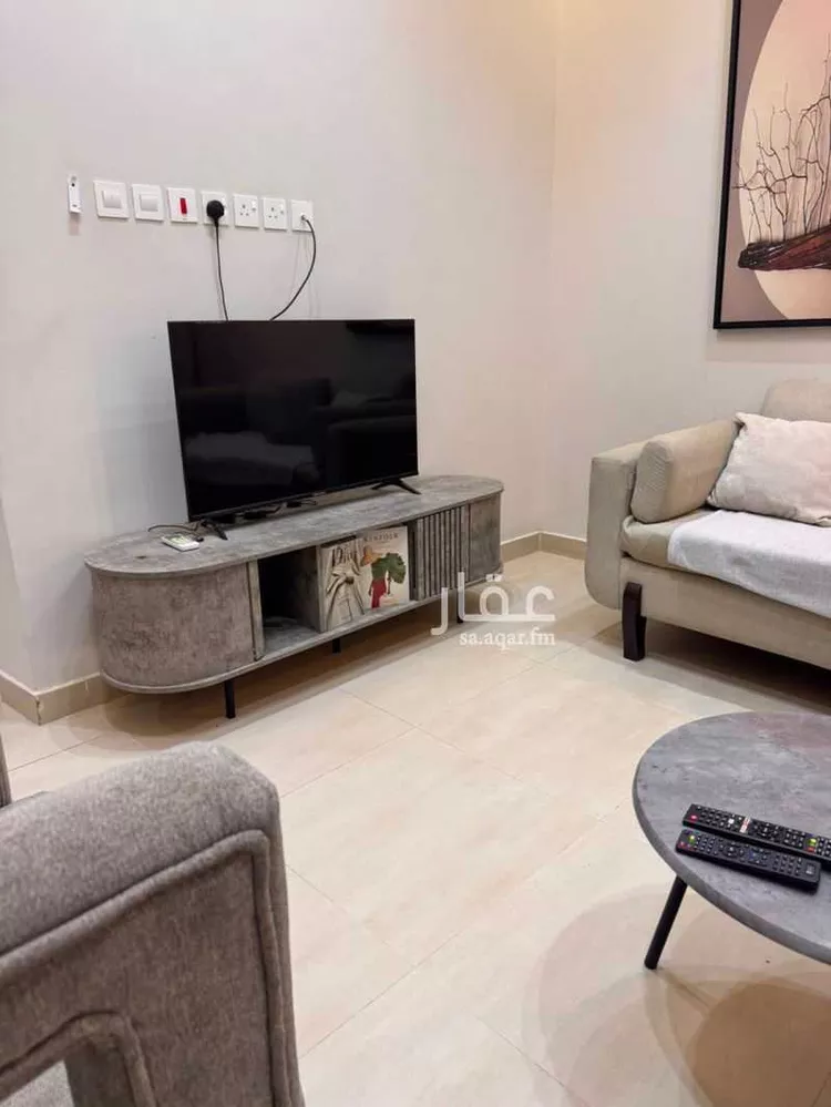 عمارة للبيع في شارع جبل الدخان, حي ظهرة لبن, مدينة الرياض, منطقة الرياض 8