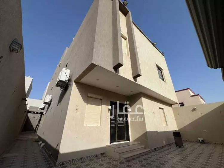 فيلا للبيع في شارع فضيلة الشيخ حافظ محمد حافظ, حي الرياض, مدينة جدة, منطقة مكة المكرمة 8