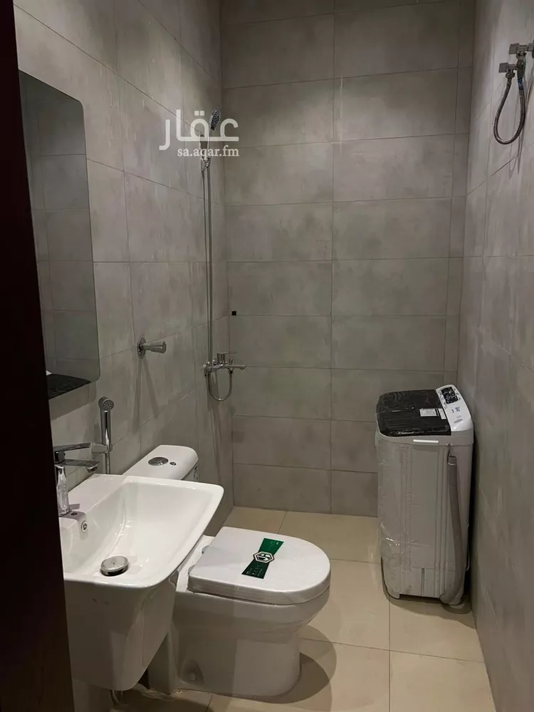 شقة للإيجار في شارع وادي الدواسر, حي العزيزية, مدينة جدة, منطقة مكة المكرمة صورة 3