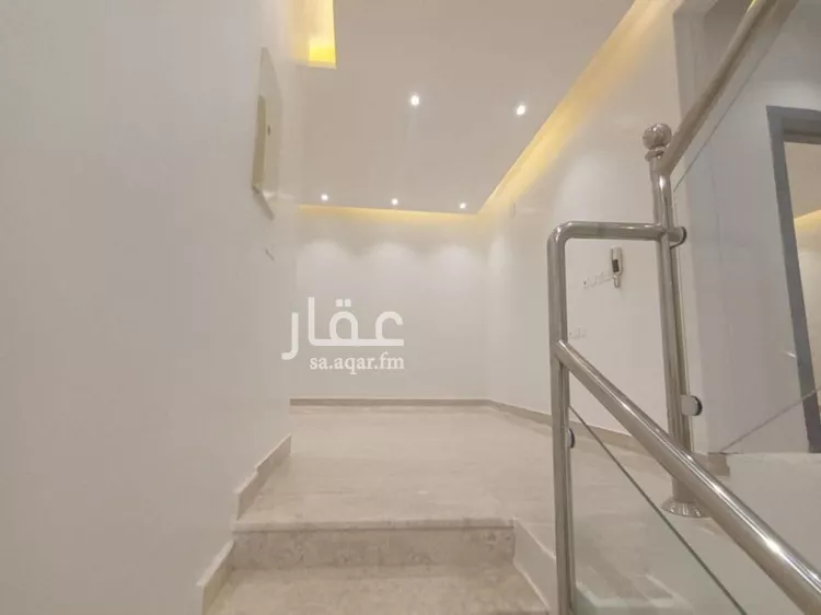 فيلا للبيع في شارع ابن سعيد المقرئ, حي طويق, مدينة الرياض, منطقة الرياض صورة 3