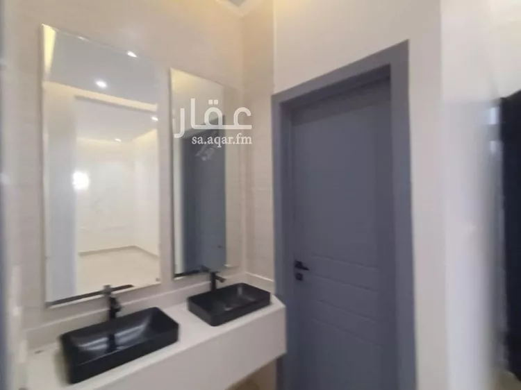 فيلا للبيع في شارع ابن سعيد المقرئ, حي طويق, مدينة الرياض, منطقة الرياض 10