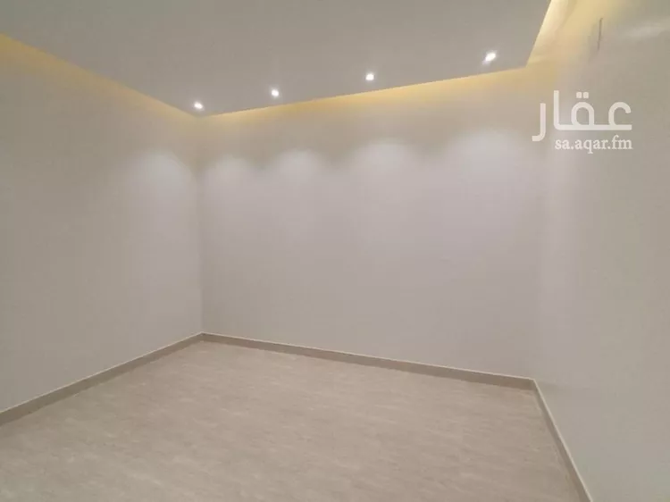 فيلا للبيع في شارع ابن سعيد المقرئ, حي طويق, مدينة الرياض, منطقة الرياض 21