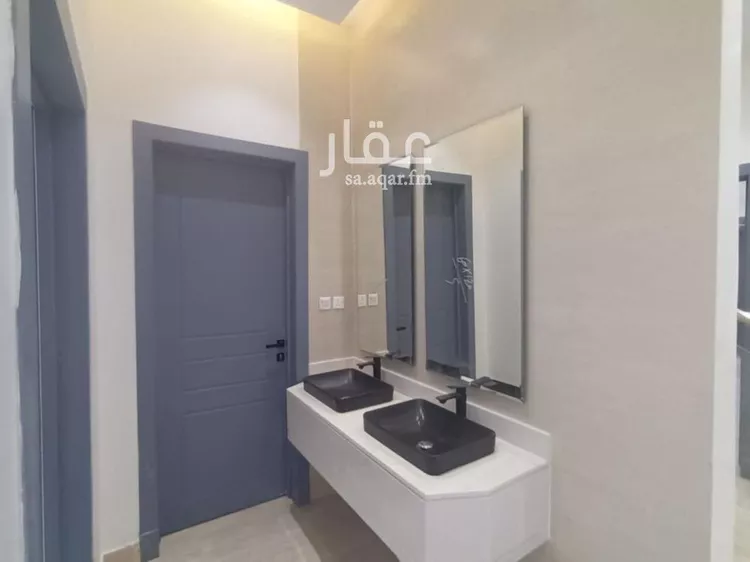 فيلا للبيع في شارع ابن سعيد المقرئ, حي طويق, مدينة الرياض, منطقة الرياض صورة 2