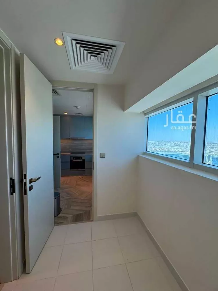 شقة للبيع في شارع الملك فهد الفرعي, حي العليا, مدينة الرياض, منطقة الرياض صورة 2