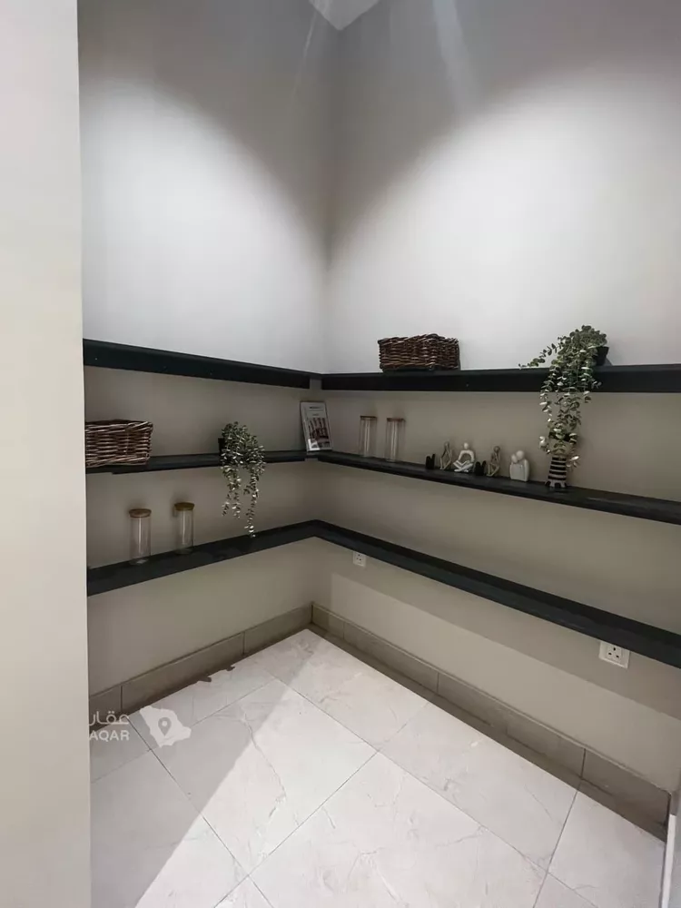 شقة للبيع في شارع عبدالله بن سيف, حي قرطبة, مدينة الرياض, منطقة الرياض 13
