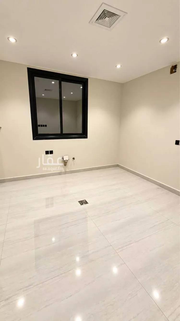 Floor for Rent in Riyadh Ash Sharq 7