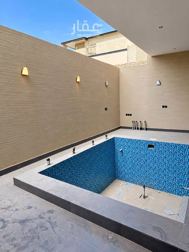 دور للبيع في شارع العينين, حي إشبيلية, مدينة الرياض, منطقة الرياض 7