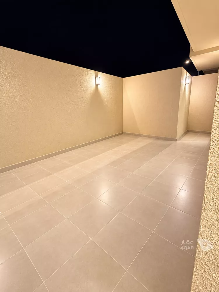Floor for Rent in Riyadh Ar Rimal 5