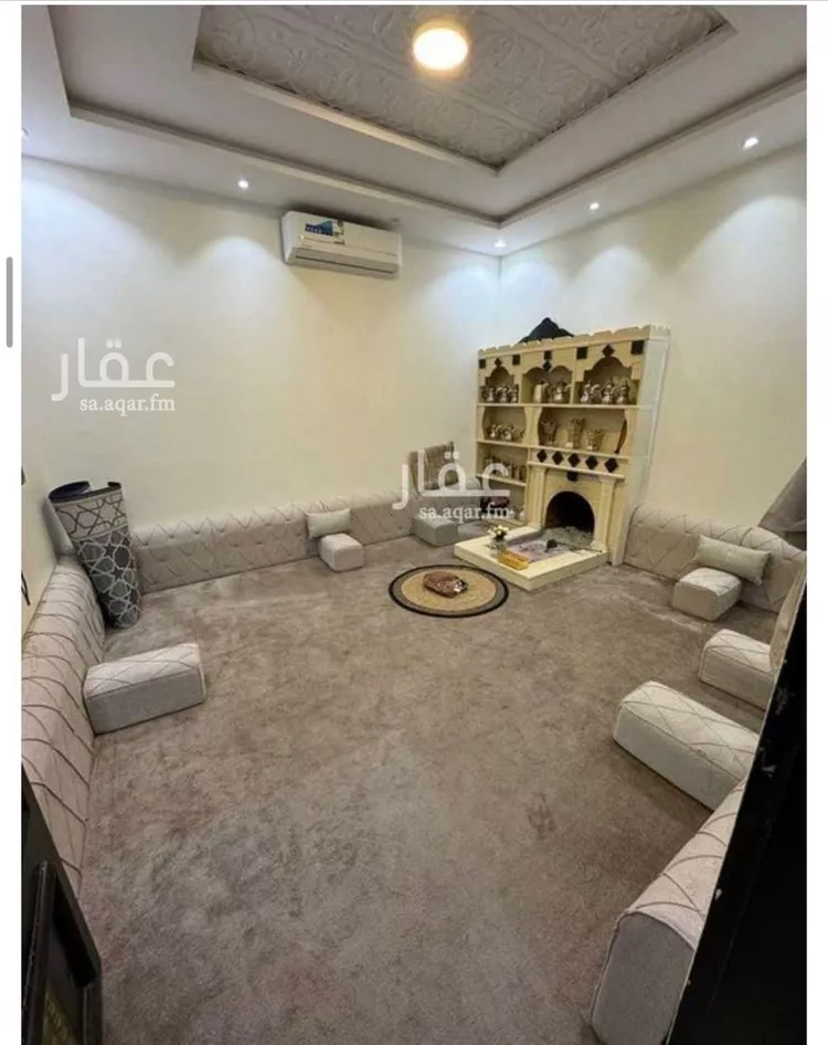 فيلا للبيع في شارع خليل الصنهاجي, حي المهدية, مدينة الرياض, منطقة الرياض صورة 3