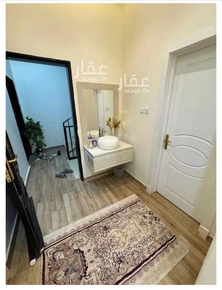 فيلا للبيع في شارع خليل الصنهاجي, حي المهدية, مدينة الرياض, منطقة الرياض 12