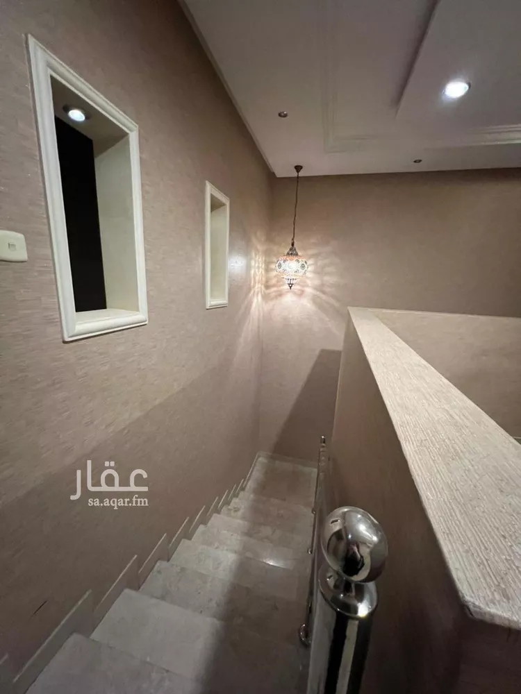 فيلا للإيجار في شارع عمرو بن كلثوم, حي عرقة, مدينة الرياض, منطقة الرياض 12