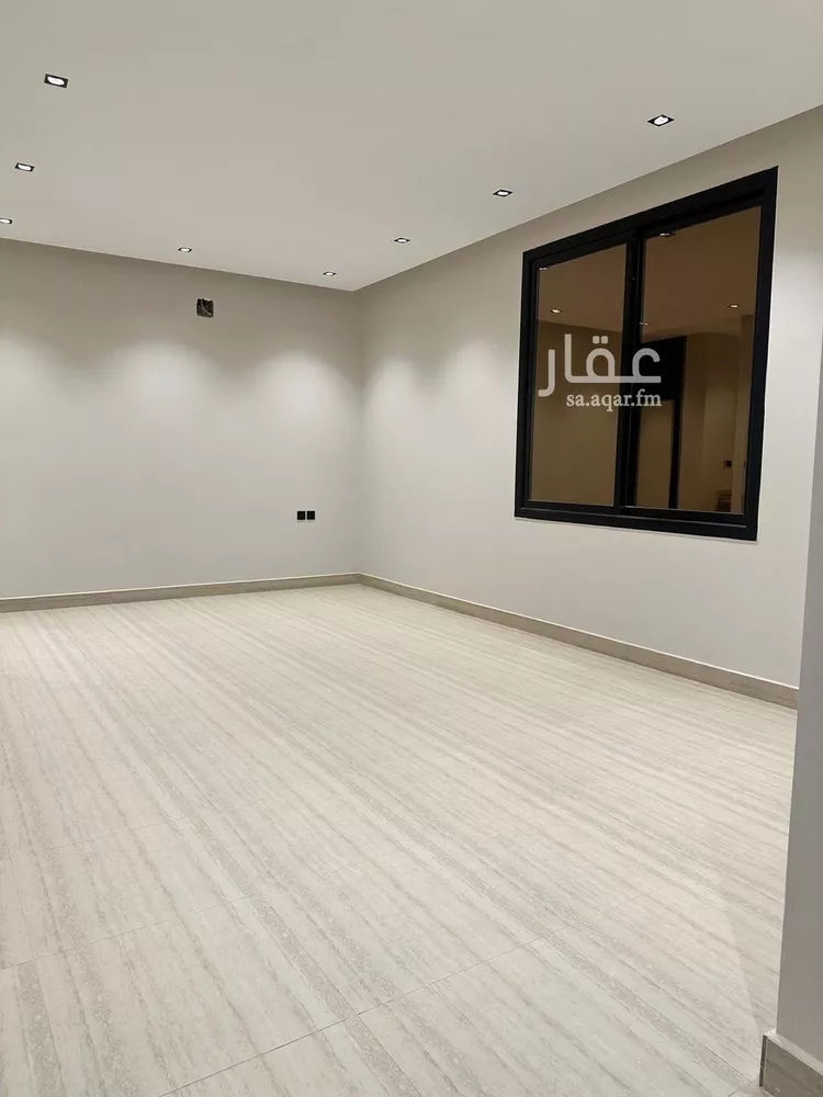 دور للبيع في شارع جبل احد, حي العارض, مدينة الرياض, منطقة الرياض صورة 2
