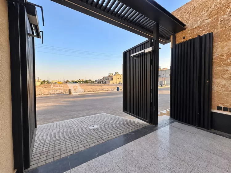 فيلا للبيع في شارع عقرباء 117, حي عقرباء, مدينة الجبيلة, منطقة الرياض 2