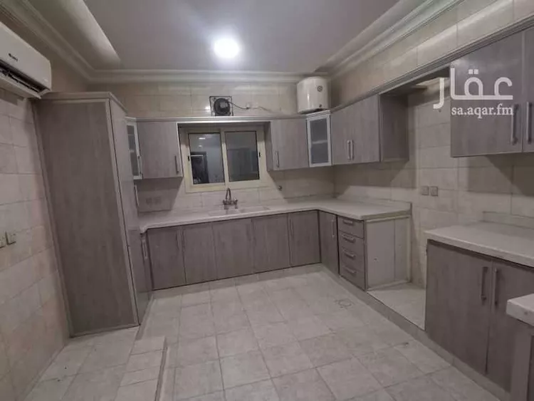 عمارة للبيع في شارع اوطاس, حي هجر, مدينة الدمام, المنطقة الشرقية 6