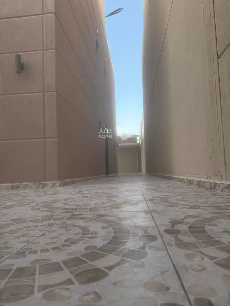 فيلا للبيع في شارع ابن السيبي, حي مطار الملك خالد الدولي, مدينة الرياض, منطقة الرياض 4