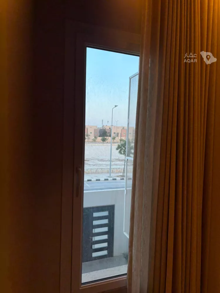 فيلا للبيع في شارع مهدي المصلح, حي مطار الملك خالد الدولي, مدينة الرياض, منطقة الرياض صورة 3
