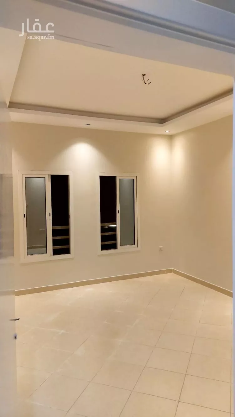 شقة للإيجار في شارع الامام النسائي, حي ظهرة العودة شرق, مدينة الدرعية, منطقة الرياض صورة 4