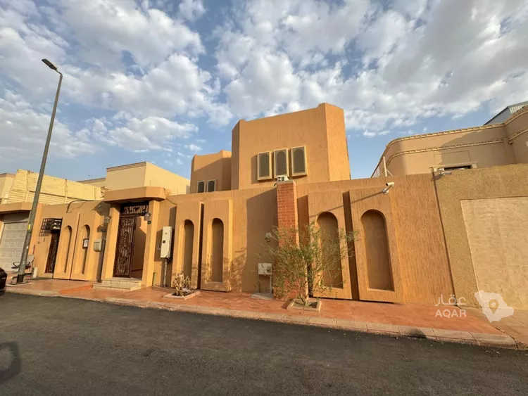 Villa for Sale in Riyadh King Fahd