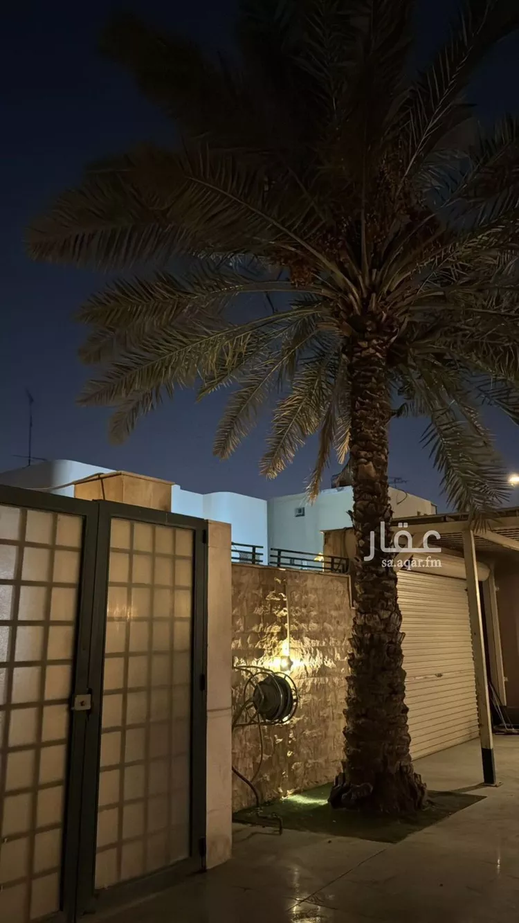 فيلا للبيع في شارع براك بن غرير, حي الملك فهد, مدينة الرياض, منطقة الرياض صورة 4