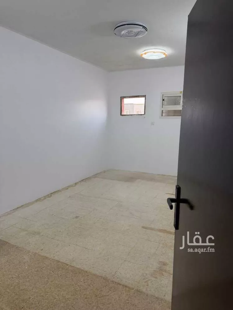 شقة للإيجار في شارع برقة, حي ظهرة لبن, مدينة الرياض, منطقة الرياض صورة 3