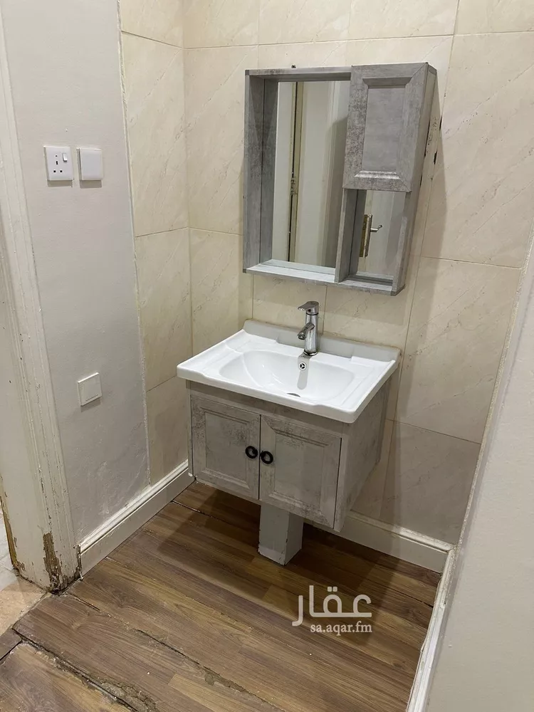 شقة للإيجار في شارع عنيزة, حي الروابي, مدينة الرياض, منطقة الرياض صورة 2