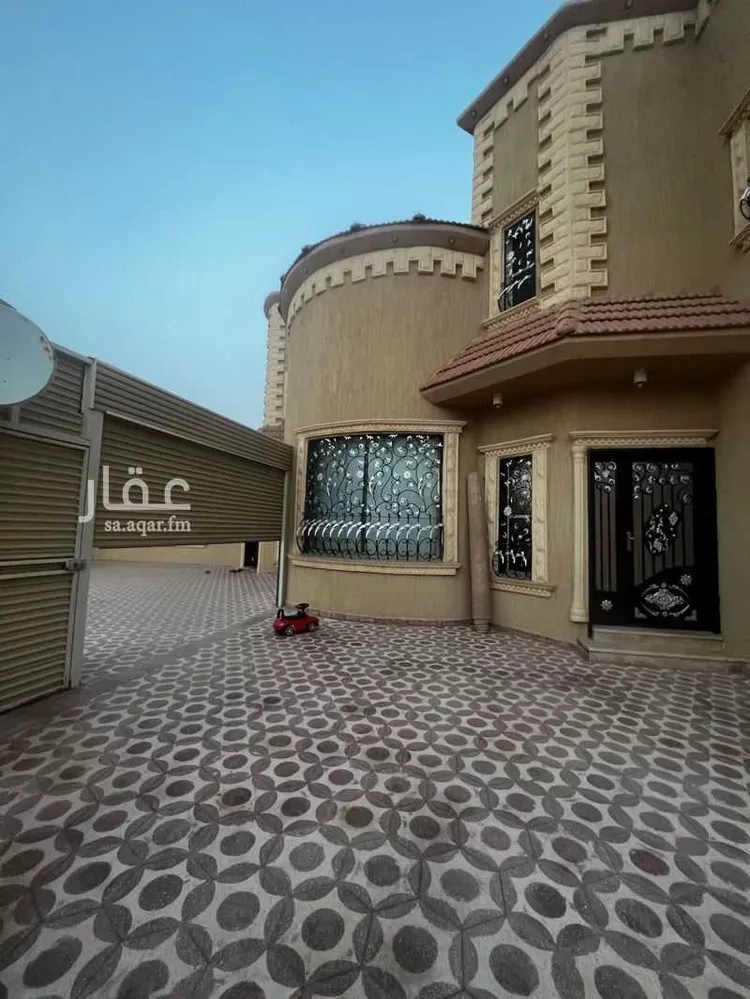 فيلا للبيع في شارع طرفة بن العبد ، حي الجميماء ، رفحاء ، رفحاء صورة 3