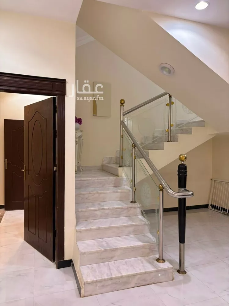 فيلا للإيجار في شارع عبدالله بن نصبان, حي الرمال, مدينة الرياض, منطقة الرياض 16