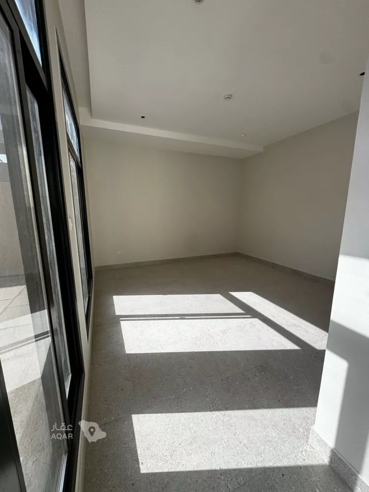Villa for Sale in Riyadh Al Arid 11