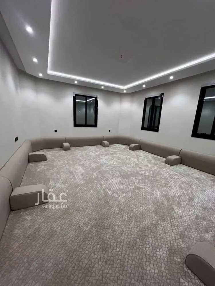 فيلا للبيع في شارع محمد بن عبدالعزيز المالكي, حي ضاحية الإسكان, مدينة الطائف, منطقة مكة المكرمة 13