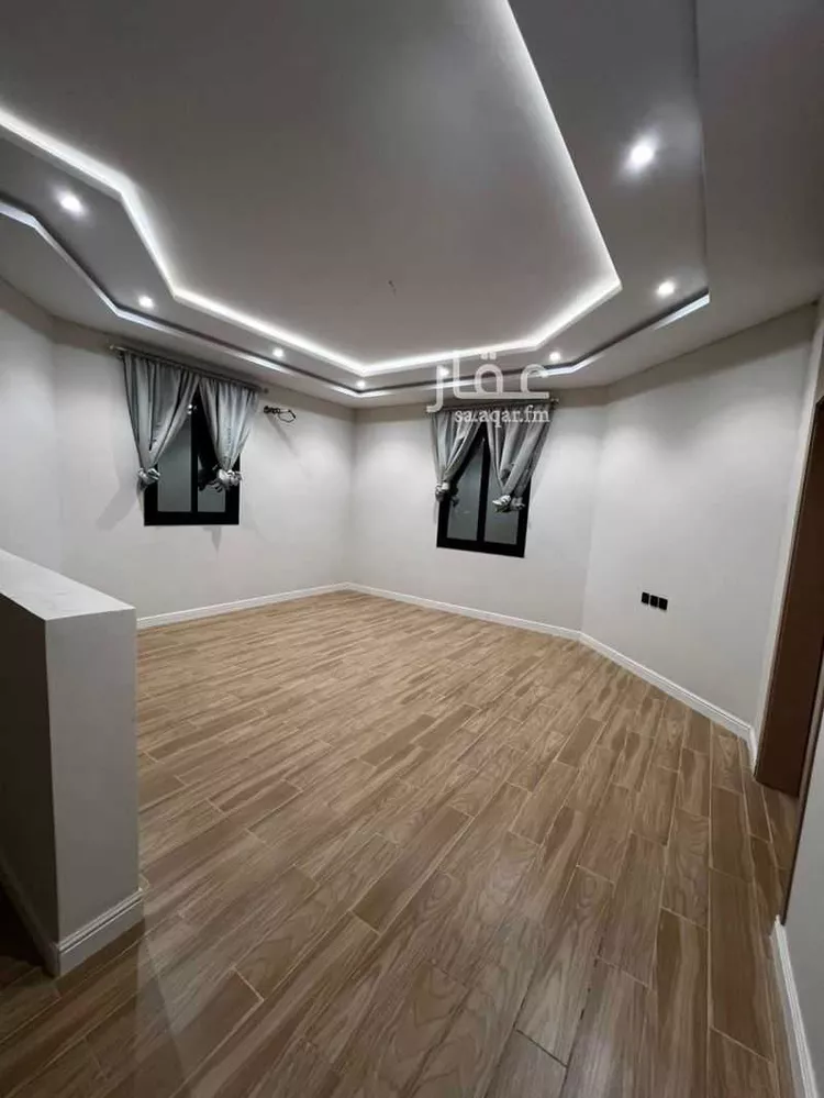 فيلا للبيع في شارع محمد بن عبدالعزيز المالكي, حي ضاحية الإسكان, مدينة الطائف, منطقة مكة المكرمة 8