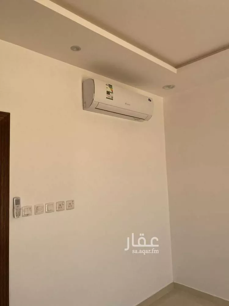 شقة للإيجار في شارع عوف بن عبدالله بن الأحمر ، حي العارض ، الرياض ، منطقة الرياض