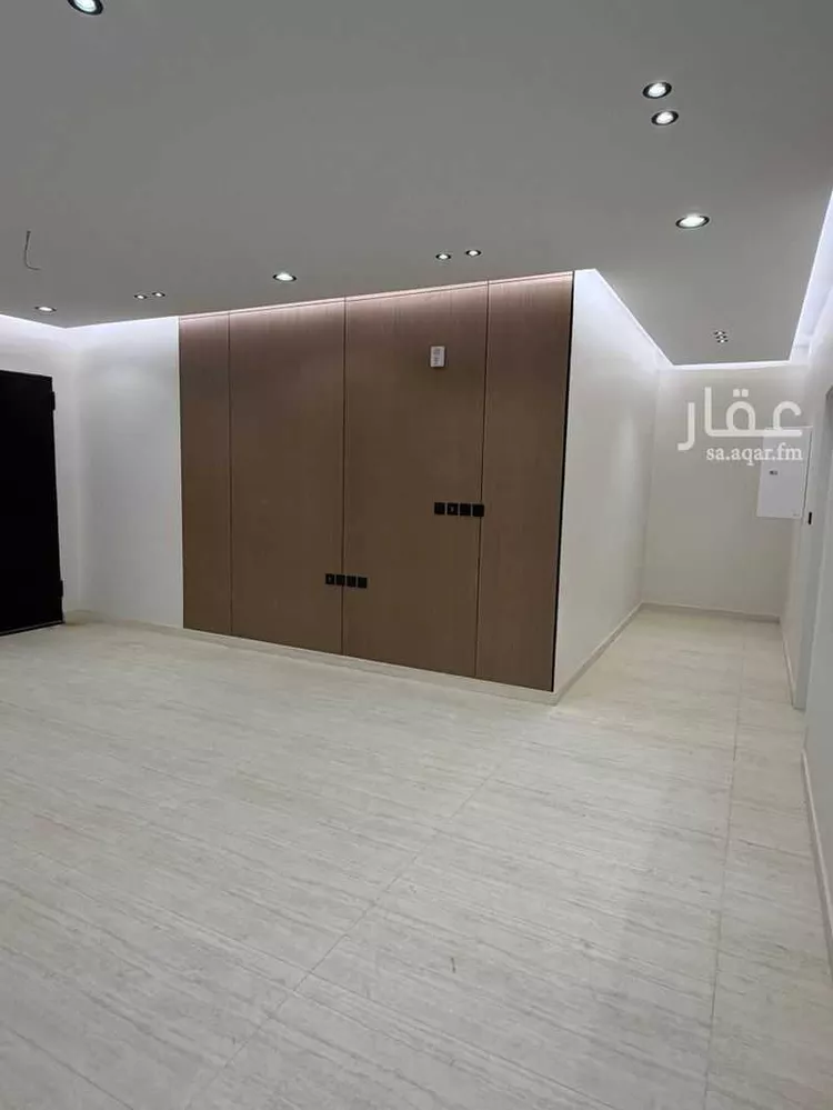 شقة للبيع في شارع احمد السباعي, حي الخالدية والعزيزية, مدينة بيشة, منطقة عسير