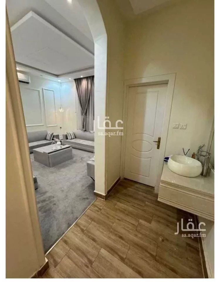 فيلا للبيع في شارع خليل الصنهاجي, حي المهدية, مدينة الرياض, منطقة الرياض 9