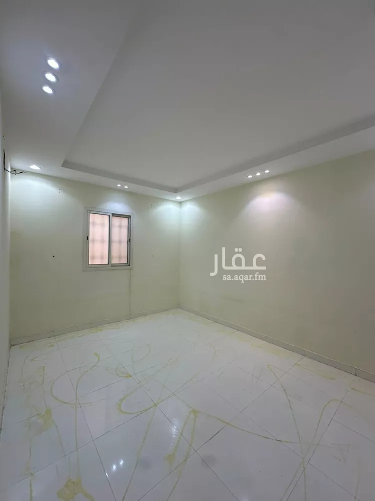 شقة للإيجار في شارع علي بن أبي طاهر, حي السعادة, مدينة الرياض, منطقة الرياض