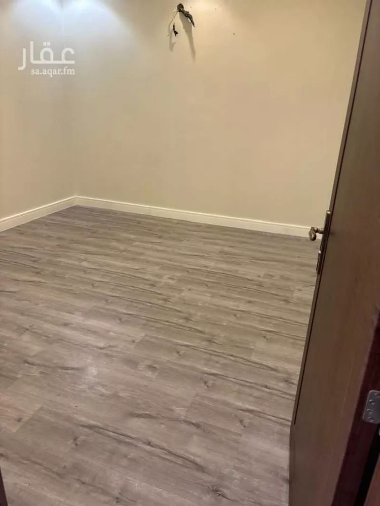 Floor for Rent in Riyadh Irqah 9