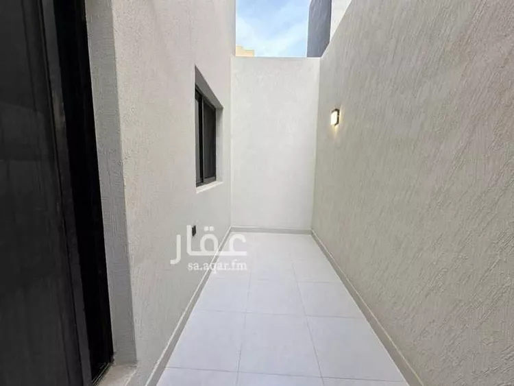 دور للبيع في شارع محمد بن شيبة, حي طويق, مدينة الرياض, منطقة الرياض 11