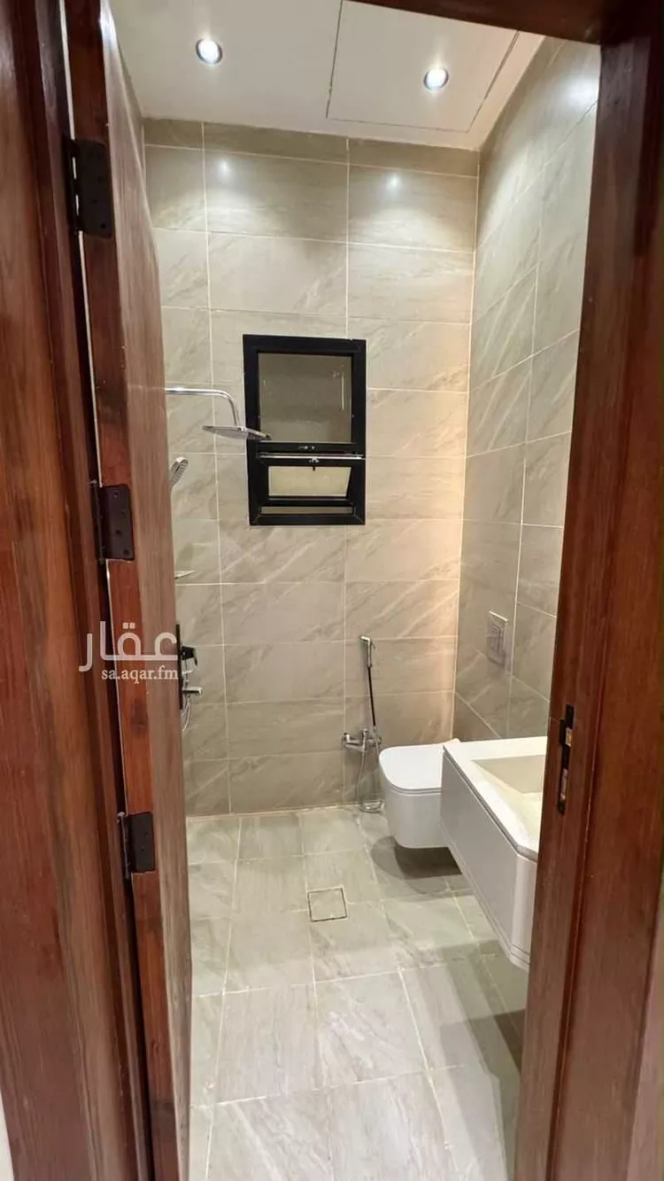 Floor for Sale in Riyadh Dhahrat Namar صورة 3