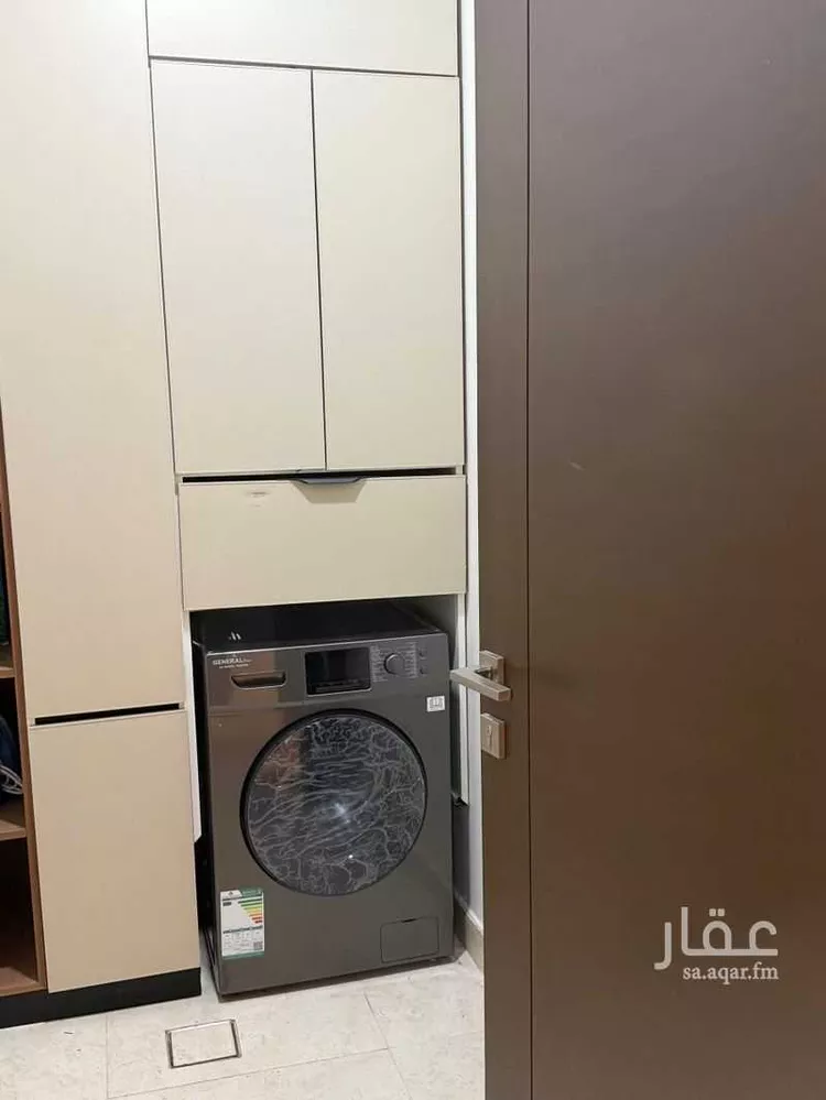 شقة للإيجار في شارع محمد بن عوجان ، حي الحزم ، الرياض ، منطقة الرياض 8
